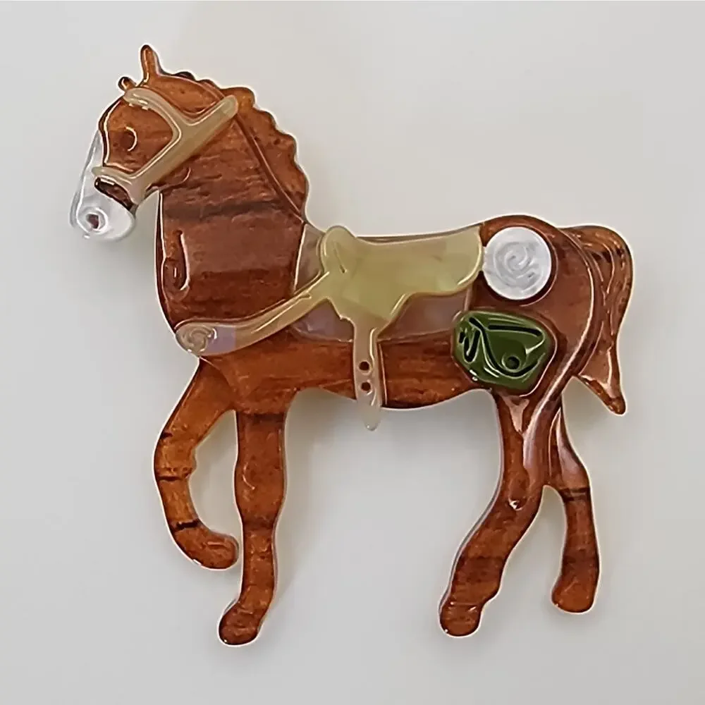 Unbranded layered acrylic